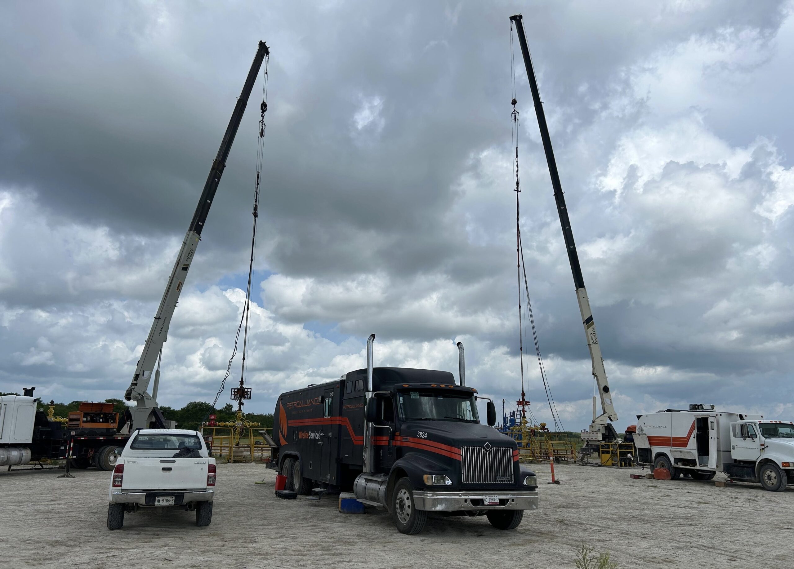 Trabajos Simultaneos con 2 frentes de trabajo de PetroAlliance Mexico